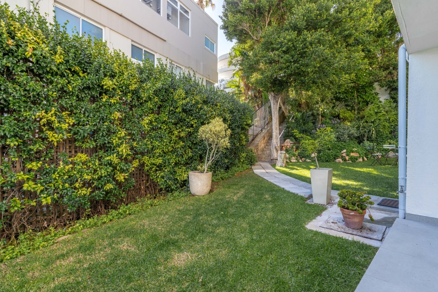 1 Bedroom Property for Sale in Camps Bay Western Cape